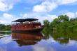 Indonésie - Kalimantan - Navigation sur la rivière Rungai