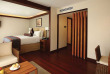 Myanmar - Circuit Les secrets de la rivière Chindwin - Cabine Junior Suite avec lit double © Belmond Hotels and Cruises