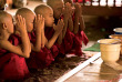 Myanmar - Jeune moine en prière © Belmond