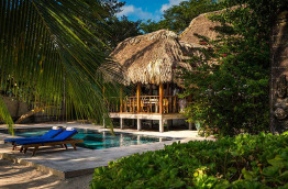 Belize - Placencia - Turtle Inn - Francis' Family Pavilion