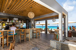 Bonaire - Delfins Beach Resort - Beach Bar