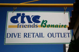 Bonaire - Dive friends @ Retail Store