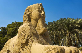 Égypte - Le Caire - Memphis, Saqqarah, les Pyramides et le Sphinx de Gizeh © Shutterstock, WitR