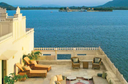 Inde - Luxury Room with terrace au Taj Lake Palace d'Udaipur © Taj Hotels Resort and Palaces