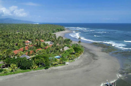 Indonésie - Bali -  Puri Dajuma Cottages - Vue aérienne du Cap Medewi