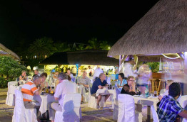 Ile Maurice - Flic en Flac - Anelia Resort & Spa - Restaurant, dîner sur la plgae