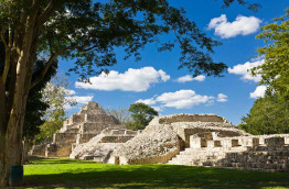 Mexique - Yucatan, Campeche, ruines d'Edzna © smej - Shutterstock
