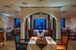 Oman - Muscat - Crowne Plaza Muscat - Restaurant Shiraz