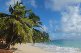 Seychelles - Mahe - Carana Beach Hotel
