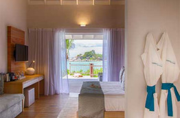 Seychelles - Mahe - Carana Beach Hotel - Ocean View Chalet