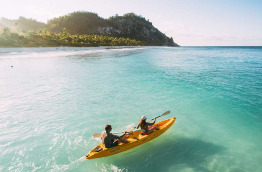Seychelles - North Island - Kayak © Austen Johnston