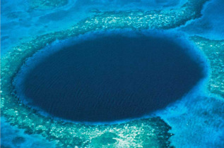 Belize - Croisière Plongée Belize Aggressor © Wayne Works Marine