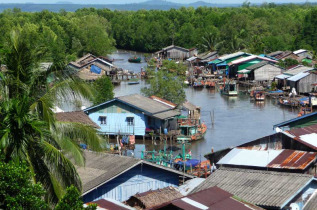 Cambodge - Les villages flottants du Tonle Sap