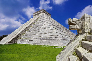 Mexique - Yucatan, Chichen Itza © Christian Delbert - Shutterstock