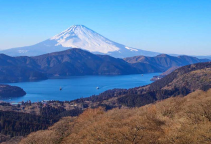 japon - Le mont Fuji © Sakarin Sawasdinaka - Shutterstock