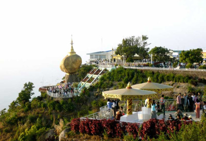 Myanmar - Kyaikhtiyo - Rocher d'Or