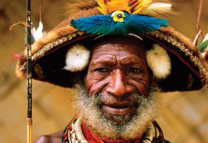 Tari et les hommes perruques  - Papouasie nouvelle Guinée © Dadivd Kirkland